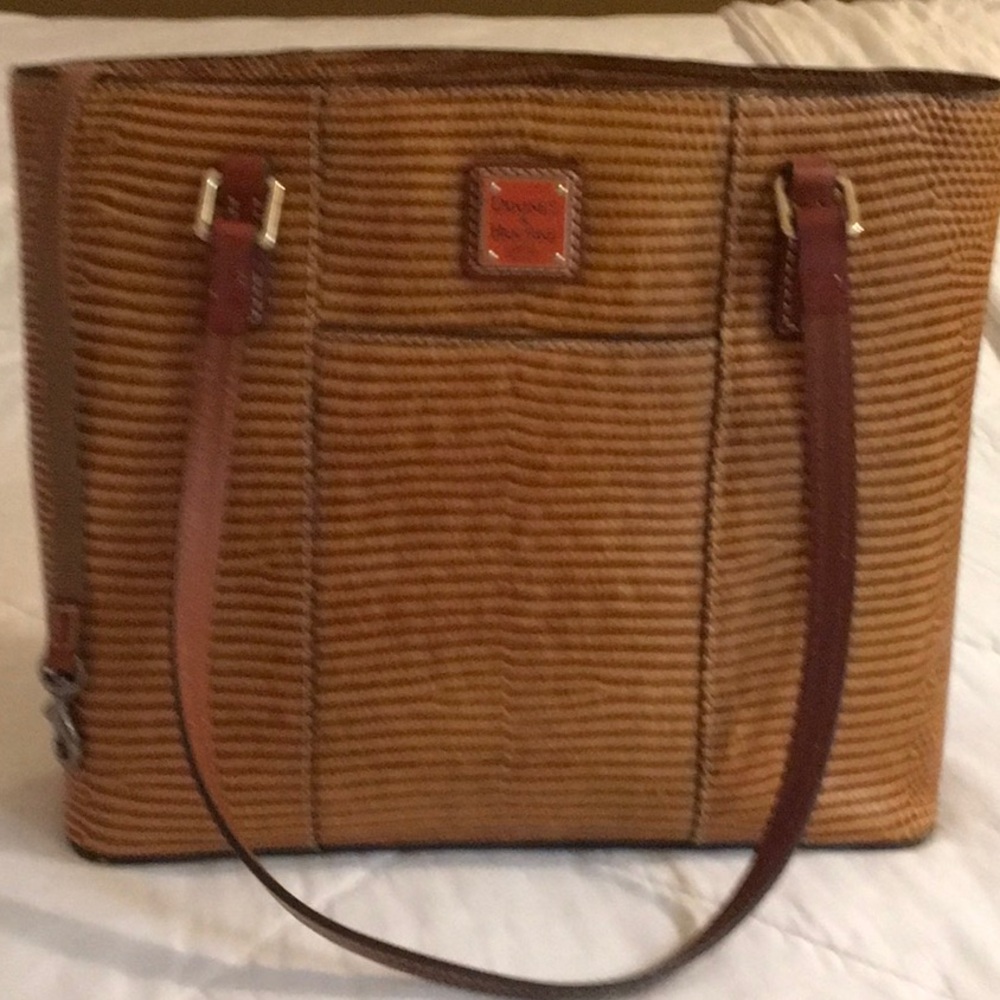 Dooney & Bourke Bag